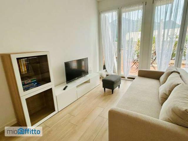 Bilocale arredato con terrazzo Como