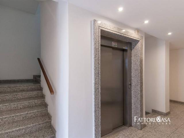 BILOCALE ARREDATO CON TERRAZZO – CONTRATTO MAX 18 MESI