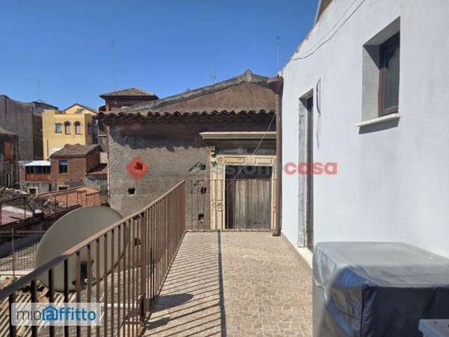 Bilocale arredato con terrazzo Catania