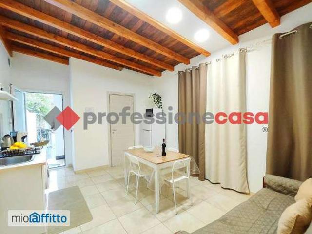 Bilocale arredato con terrazzo Catania