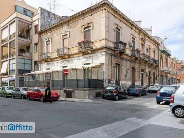 Bilocale arredato con terrazzo Catania