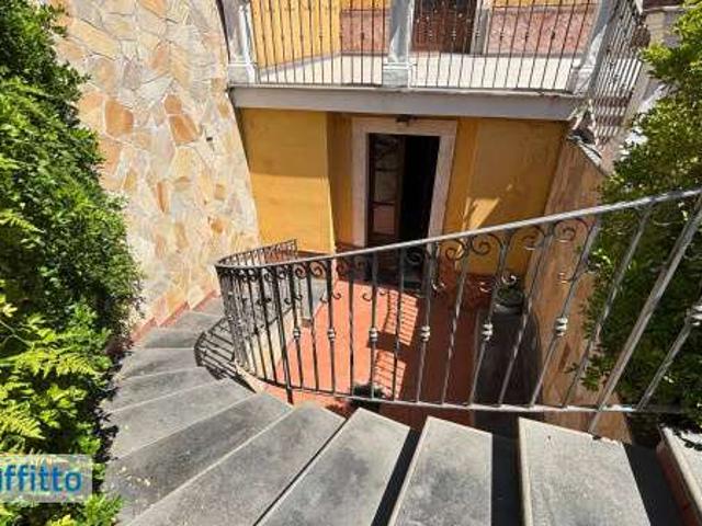 Bilocale arredato con terrazzo Catania