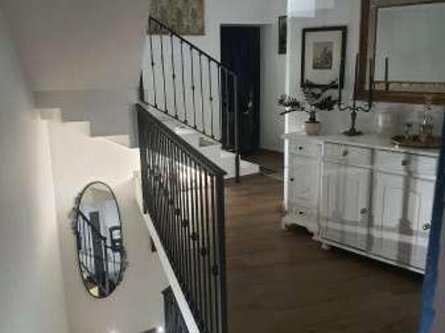 Bilocale arredato con terrazzo Caserta
