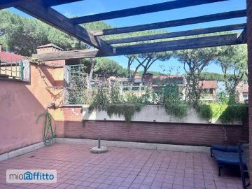 Bilocale arredato con terrazzo Cassia, tomba di nerone, roma