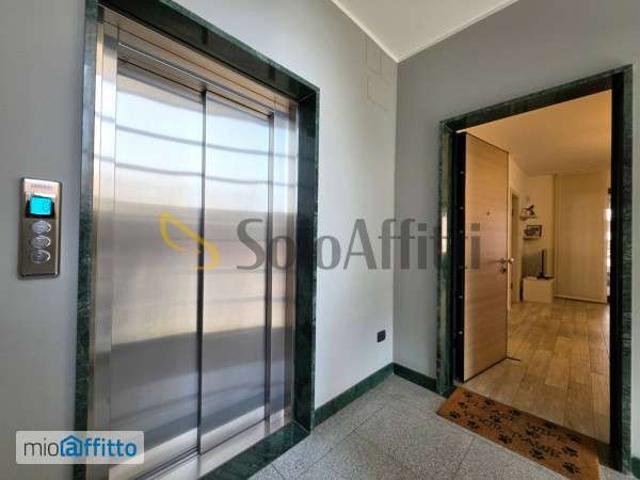 Bilocale arredato con terrazzo Cenisia