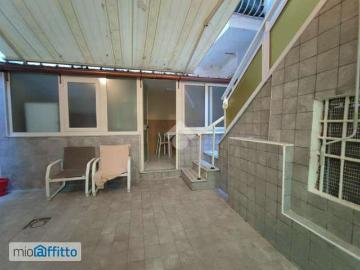 Bilocale arredato con terrazzo Centro centro storico