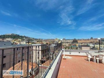 Bilocale arredato con terrazzo Centro centro storico