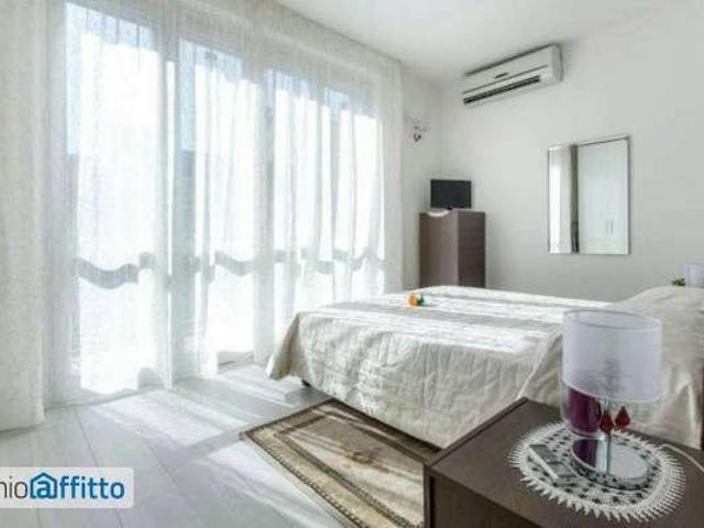 Bilocale arredato con terrazzo Centro storico