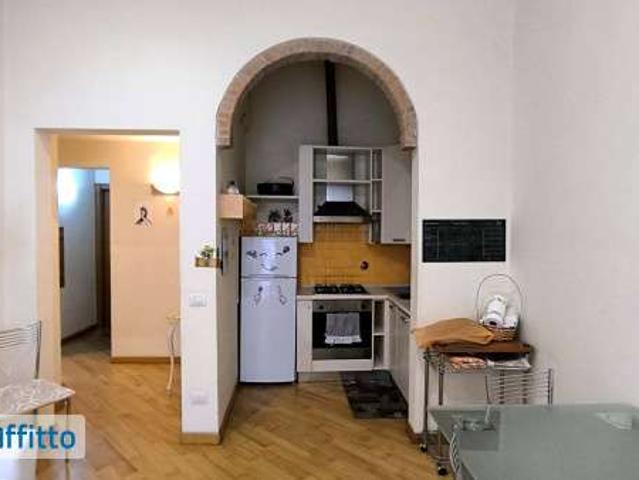Bilocale arredato con terrazzo Centro storico