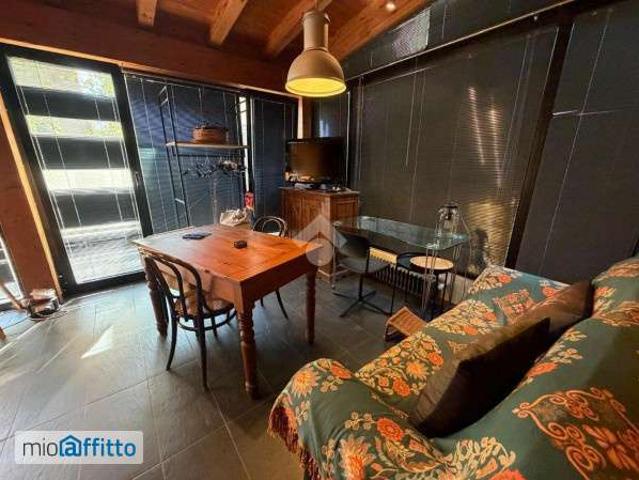 Bilocale arredato con terrazzo Centro storico