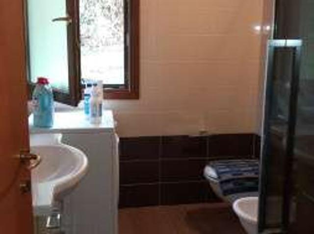Bilocale arredato con terrazzo Centro