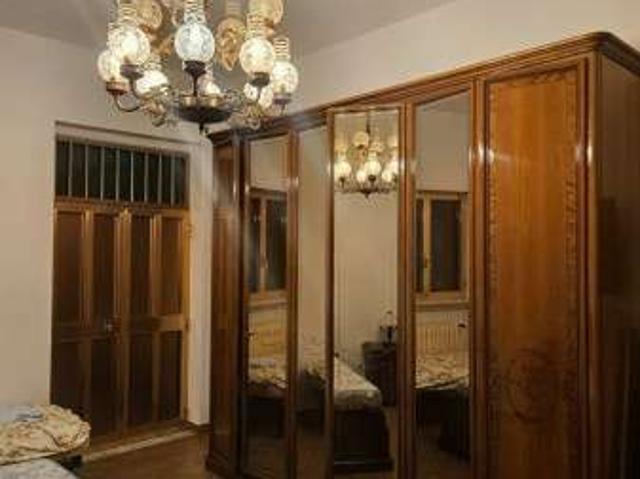 Bilocale arredato con terrazzo Centro