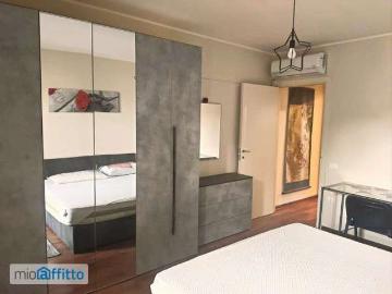 Bilocale arredato con terrazzo Centro