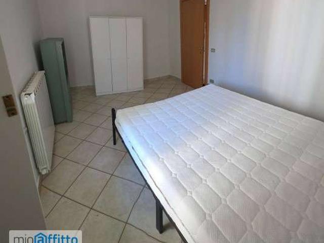 Bilocale arredato con terrazzo Centro