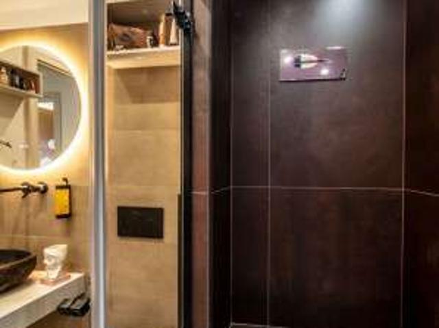 Bilocale arredato con terrazzo Centro