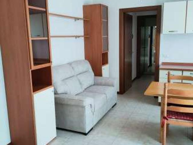 Bilocale arredato con terrazzo Centro