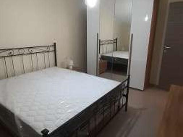 Bilocale arredato con terrazzo Centro