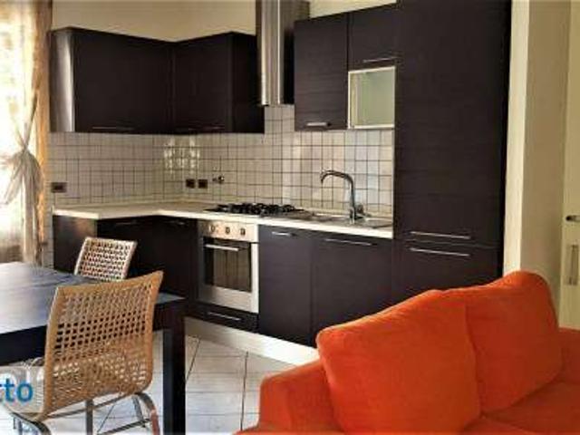 Bilocale arredato con terrazzo Centro