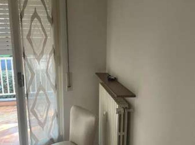 Bilocale arredato con terrazzo Centro