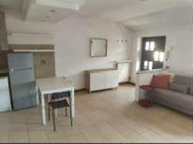 Bilocale arredato con terrazzo Centro