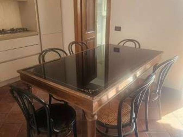 Bilocale arredato con terrazzo Centro