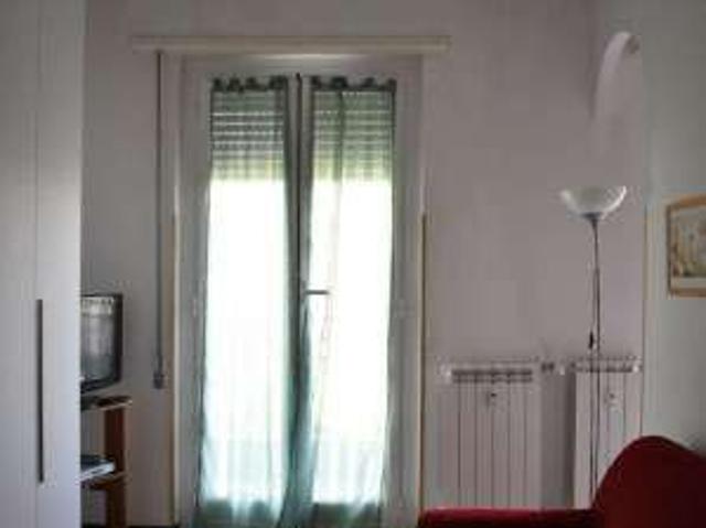 Bilocale arredato con terrazzo Centro