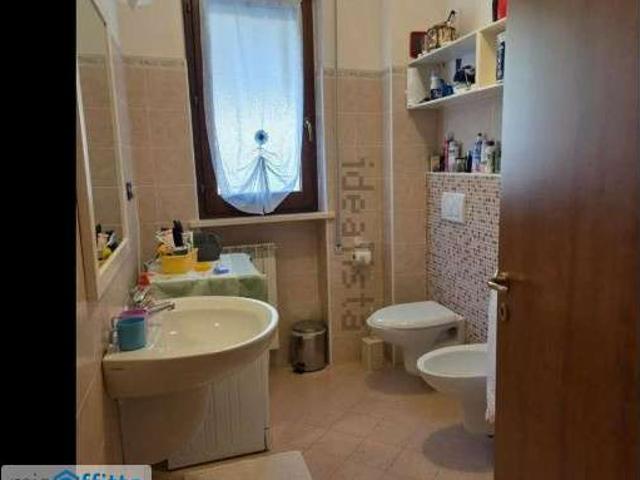 Bilocale arredato con terrazzo Centro