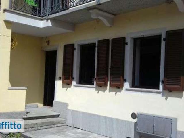 Bilocale arredato con terrazzo Centro