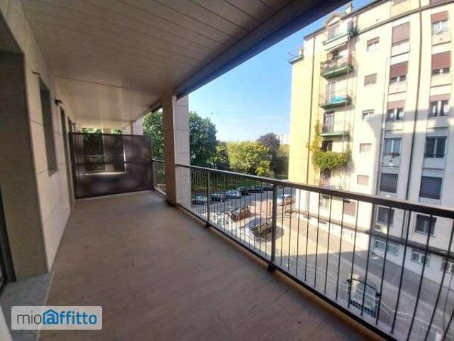 Bilocale arredato con terrazzo Certosa, quarto oggiaro, villa pizzone