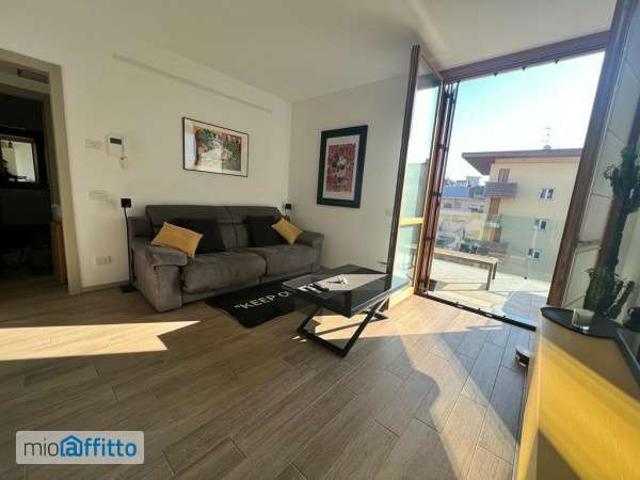 Bilocale arredato con terrazzo Certosa, quarto oggiaro, villa pizzone