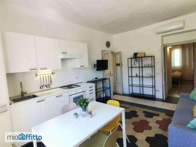 Bilocale arredato con terrazzo Certosa, quarto oggiaro, villa pizzone