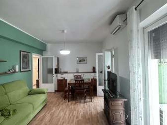 Bilocale arredato con terrazzo Certosa, quarto oggiaro, villa pizzone