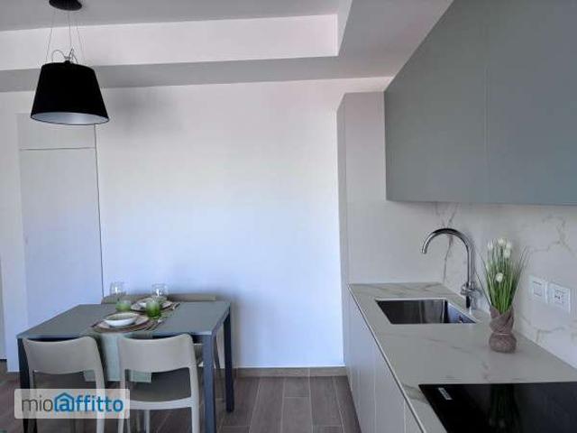 Bilocale arredato con terrazzo Certosa, quarto oggiaro, villa pizzone