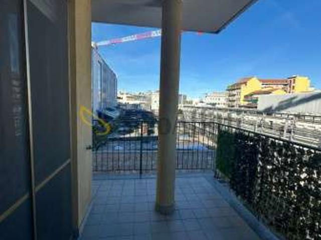 Bilocale arredato con terrazzo Certosa, quarto oggiaro, villa pizzone
