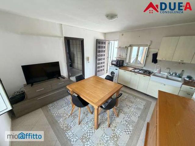 Bilocale arredato con terrazzo Chiaiano