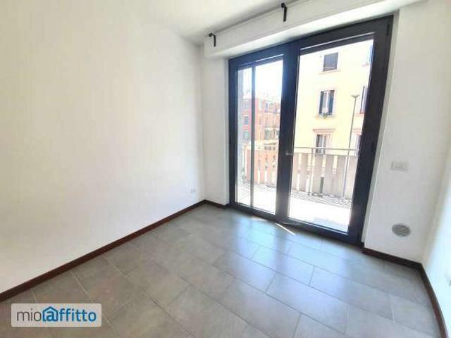 Bilocale arredato con terrazzo Chiesa rossa, cermenate, ripamonti
