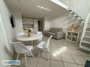 Bilocale arredato con terrazzo Aci trezza