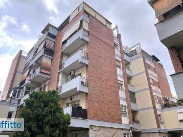 Bilocale arredato con terrazzo Acilia, vitinia, ostia antica, malafede, dragona delle borgate