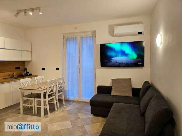 Bilocale arredato con terrazzo Albisola Superiore