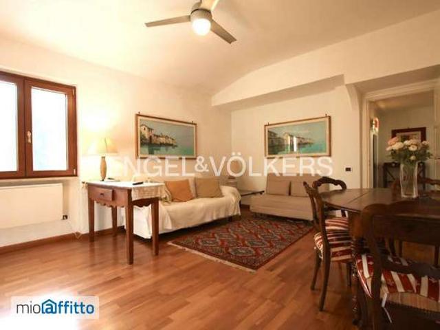 Bilocale arredato con terrazzo Appio latino, appia nuova, appio pignatelli, capannelle