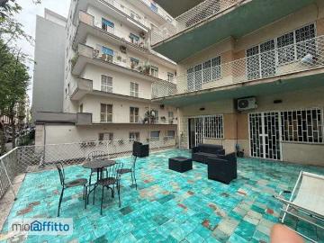 Bilocale arredato con terrazzo Arenella