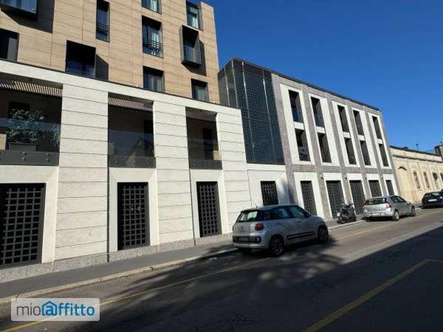 Bilocale arredato con terrazzo Bocconi, c.so italia, ticinese