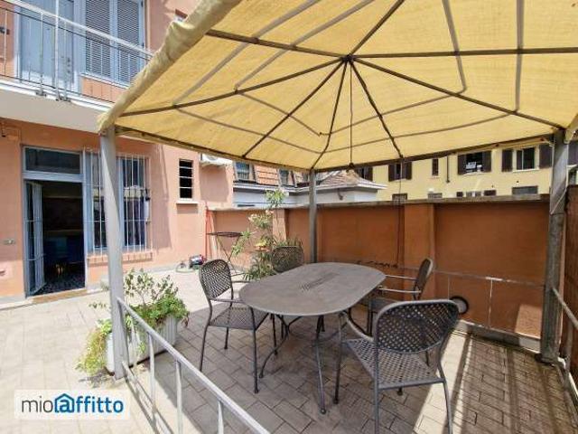 Bilocale arredato con terrazzo Bocconi, c.so italia, ticinese