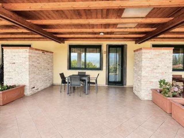Bilocale arredato con terrazzo Bodio