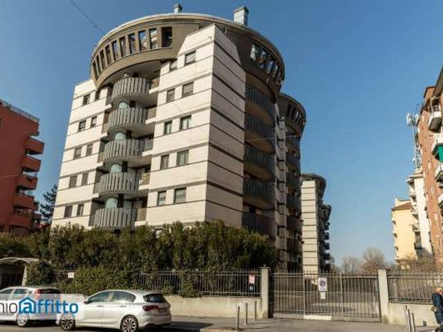 Bilocale arredato con terrazzo Baggio, forze armate, quinto romano