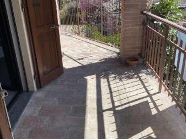 Bilocale arredato con terrazzo Barbiano