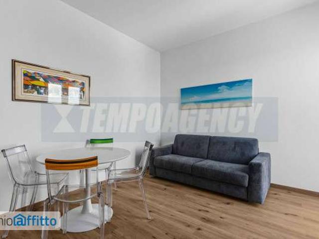 Bilocale arredato con terrazzo Barona, giambellino, lorenteggio, famagosta, inganni