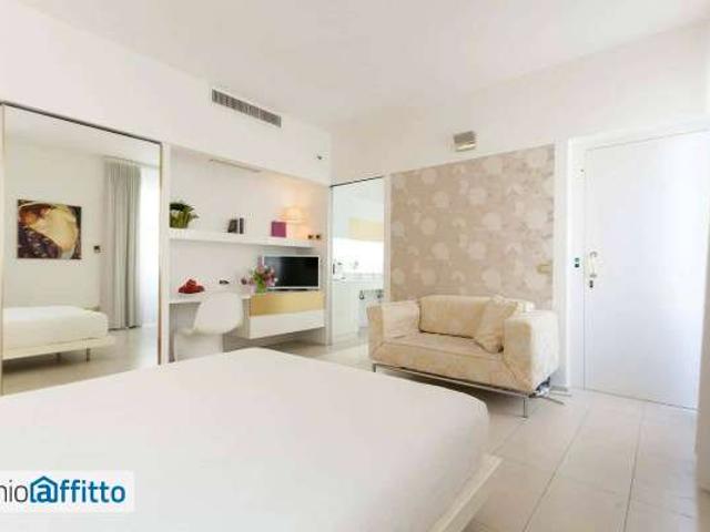Bilocale arredato con terrazzo Buenos aires, indipendenza, p.ta venezia