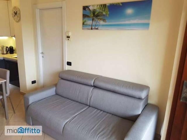 Bilocale arredato con terrazzo Busto Arsizio