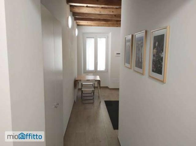 Bilocale arredato con terrazzo Garibaldi, isola, maciachini, monumentale
